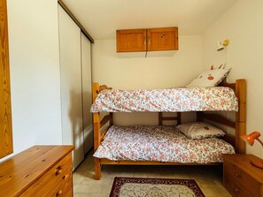 1 chambre, accès au Wi-Fi (inclus)