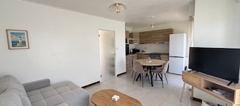 House in Les Sables-d'Olonne with garden, 4 sleeps