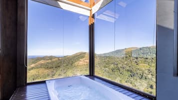 Basic Chalet | Interior