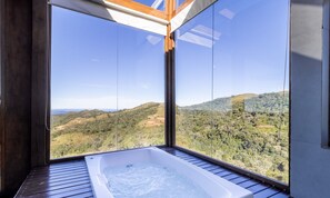 Basic Chalet | Interior