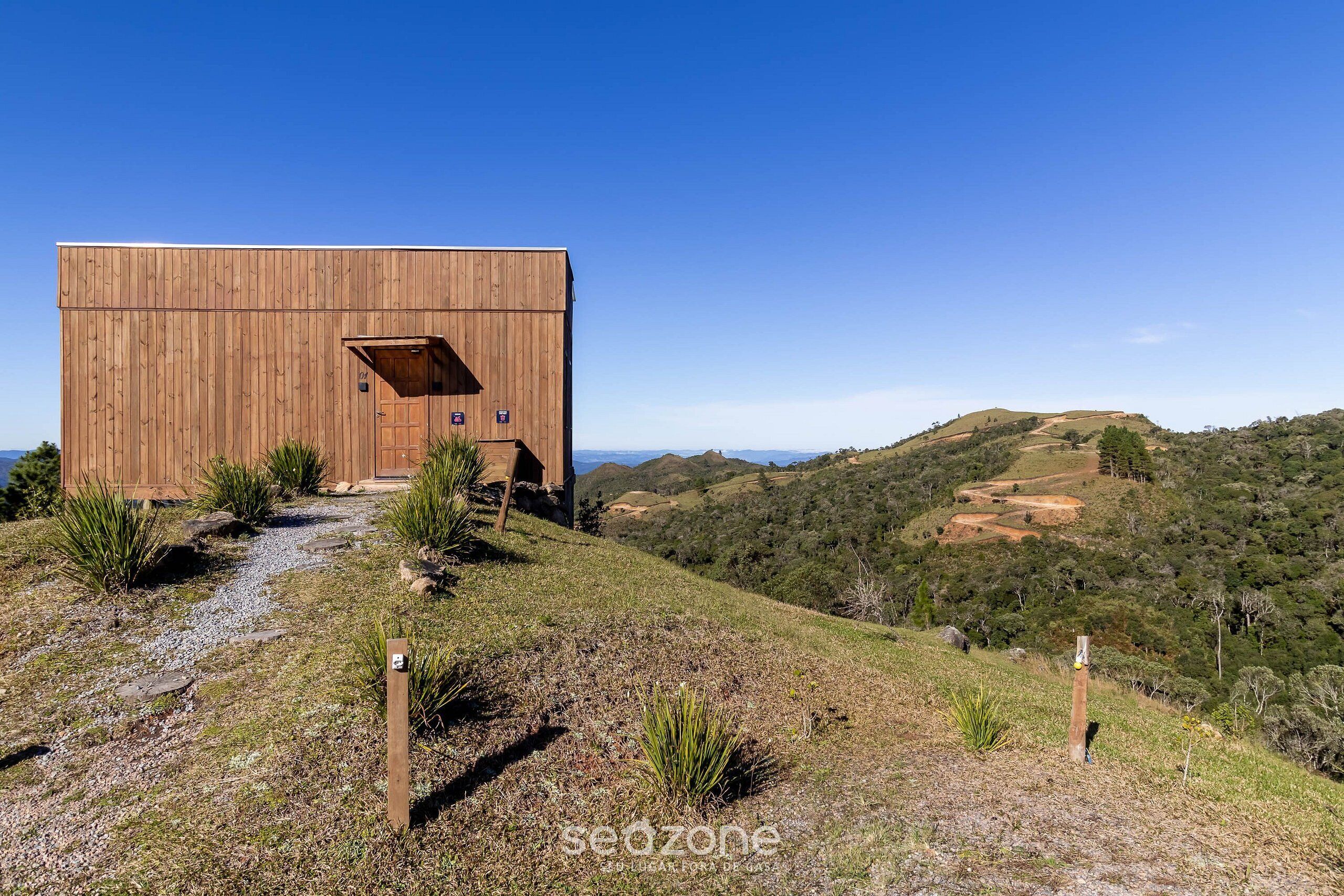 Basic Chalet | Exterior