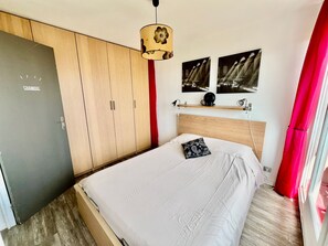 1 bedroom