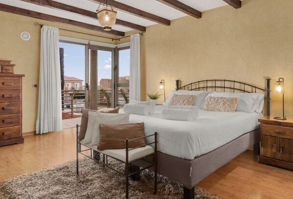 4 habitaciones y caja de seguridad en la habitación 