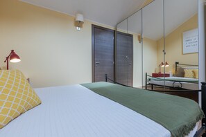 2 Schlafzimmer, Bügeleisen/Bügelbrett, kostenloses WLAN, Bettwäsche