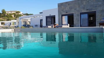 Piscina stagionale all'aperto