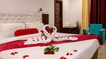 Premium Double Room, Non Smoking, City View | Premium bedding, pillow-top beds, in-room safe, desk