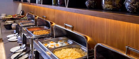 Daily buffet breakfast (INR 199 per person)
