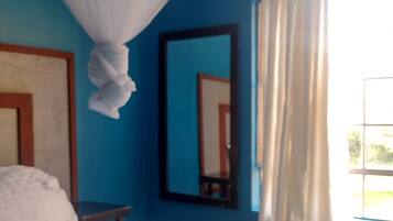 Double Room, Garden View | Iron/ironing board, free WiFi