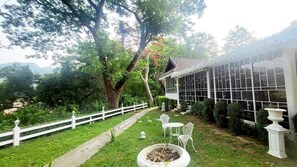 Property grounds - Aran Hostel Pasak Riverside kaeng khoi (Kaeng Khoi)