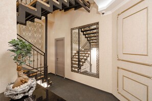 Reception - Hotel Day Inn (Tbilisi)