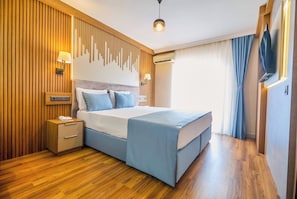 Standard-Doppel- oder -Zweibettzimmer, Flussblick