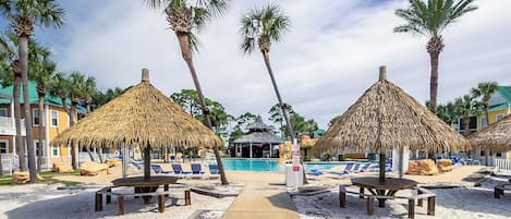 Innenpool, beheizter Pool