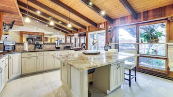 Casa (5 Bedrooms) | Parte interna