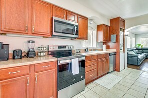 單棟房屋 (3 Bedrooms) | 內部