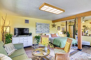 Apartment (0 Bedroom) | Interior