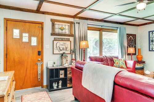 < 1/2 Mi to Lake: Secluded Gem in Cherokee Village