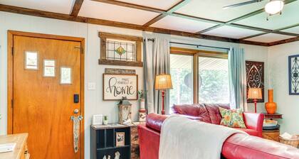 < 1/2 Mi to Lake: Secluded Gem in Cherokee Village