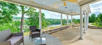 9-acre New River Retreat Near Radford University