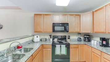 Apartemen (3 Bedrooms) | Interior