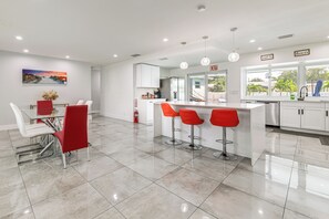 Casa (3 Bedrooms) | Parte interna