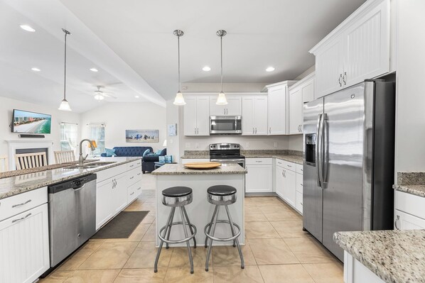 Microwave, dishwasher, coffee/tea maker