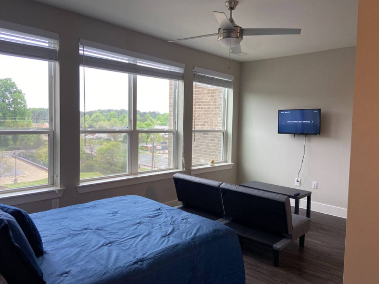 1 室のベッドルーム、アイロン / アイロン台、WiFi (無料)、ベッドシーツ