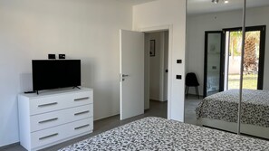 2 sovrum, strykjärn/strykbräda, wi-fi och sängkläder