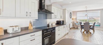 Host & Stay | Chirnells