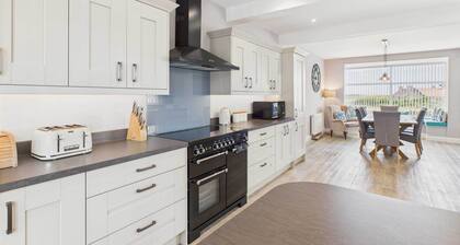 Host & Stay | Chirnells