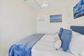 4 多间卧室、熨斗/熨衣板、WiFi、床单