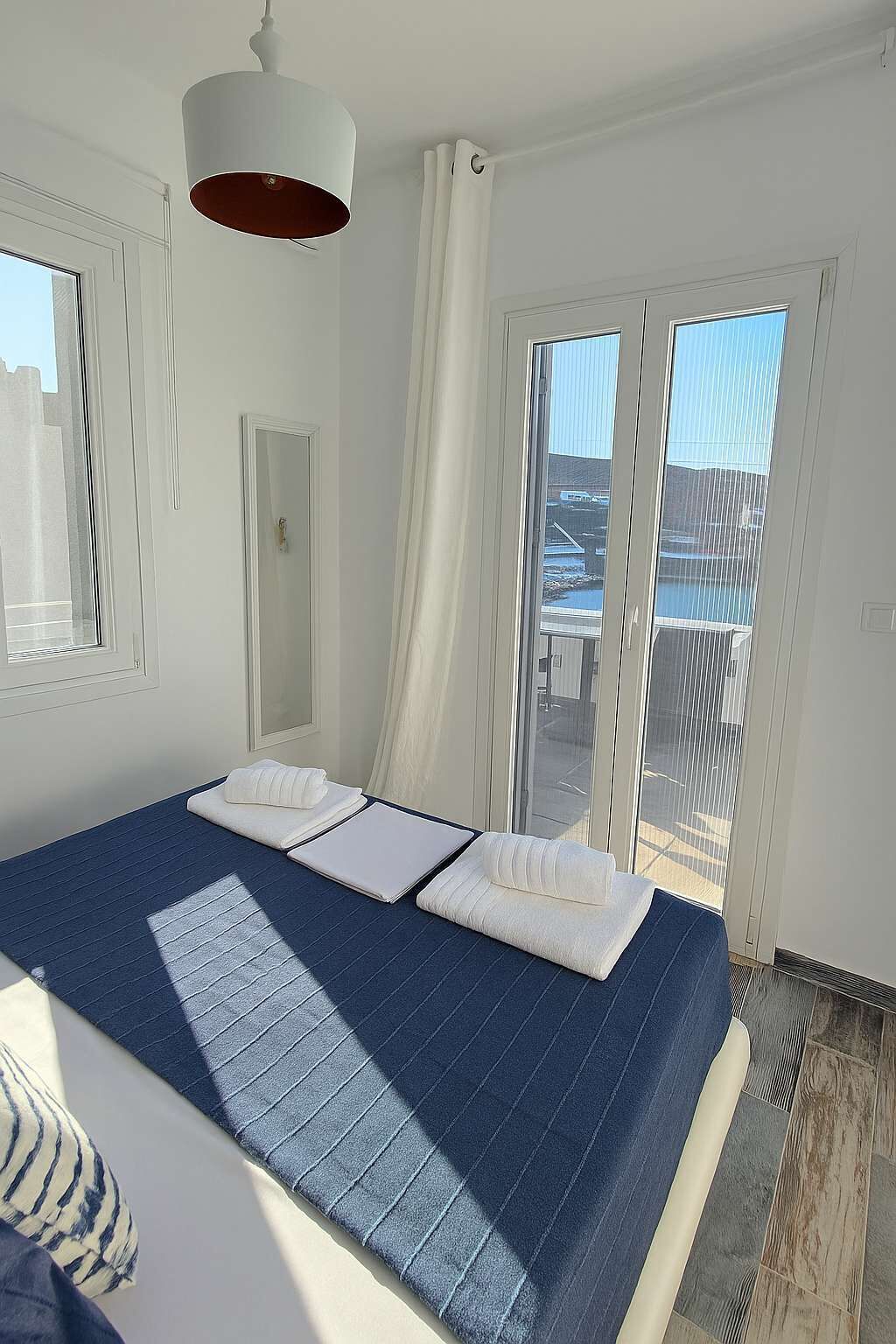 1 camera, ferro/asse da stiro, Wi-Fi, lenzuola