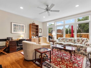 TV, fireplace, offices