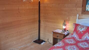 1 間睡房、熨斗/熨衫板、Wi-Fi、床單