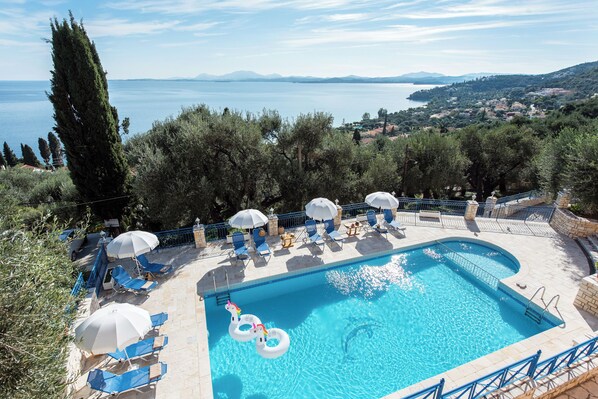 Comfort Apartment, Balcony, Sea View | Iron/ironing board, free WiFi