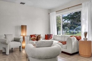 Living area - 4br Biscayne River Home: Pool & Pickleball Fun 4 Bedroom Home (North Miami Beach)