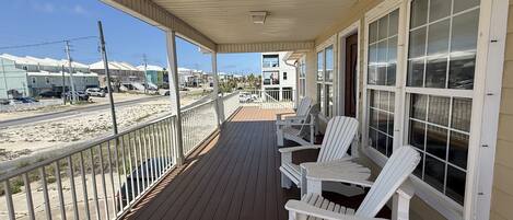 House, 6 Bedrooms | Terrace/patio