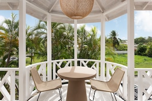 Outdoor dining - The June 3 Home (St. Lawrence Gap)