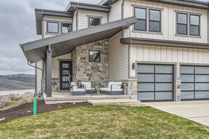 Condo, 4 Bedrooms | Exterior - Deer Valley East Perfection On Vissen! 933 4 Bedroom Townhouse (Heber City)