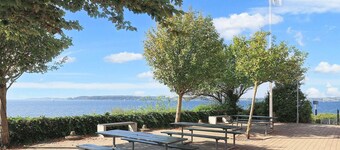 Family-friendly Waterfront Hideaway in Faaborg