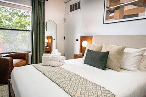 Desk, iron/ironing board, travel cot, free WiFi