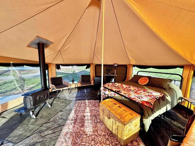 Redbud- Glamping @ The River Bluff Cabins