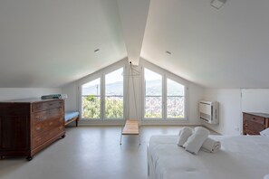 7 Schlafzimmer, Bügeleisen/Bügelbrett, WLAN, Bettwäsche