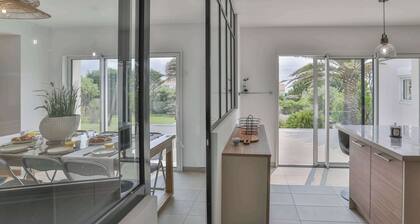 Villa au calme, proche de la mer