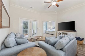 TV - High Tides, Good Vibes Resort Pool By Beach Star (Murrells Inlet)