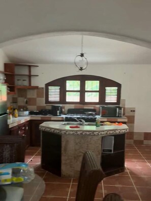Horno y parrilla de estufa 