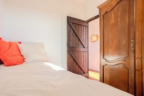 3 chambres, Wi-Fi, draps fournis