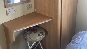 Hus, 3 soverom, balkong, hageutsikt