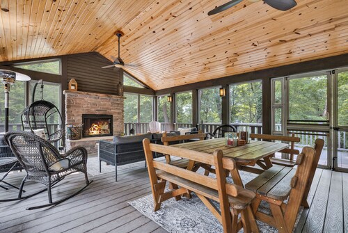 Juniper Presents Hearth & Timber: Hot Tub Nights and Poolside Days