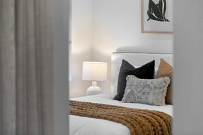 2 bedrooms, iron/ironing board, travel cot, WiFi