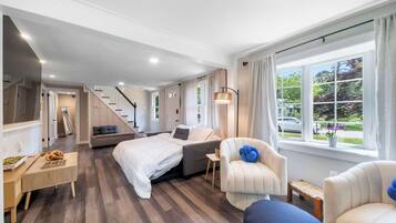 3 Schlafzimmer, Schreibtisch, BĂŒgeleisen/BĂŒgelbrett, Reisekinderbett